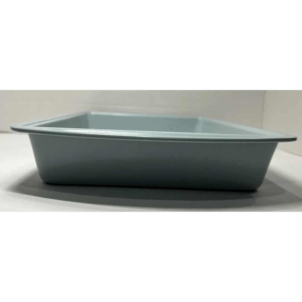 Wilton Texturra Performance Non-Stick Oblong Cake Pan 9